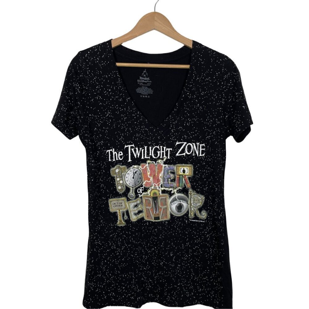 Disney Twilight Zone Tower of Terror V-neck Cotton T-shirt Size: XL